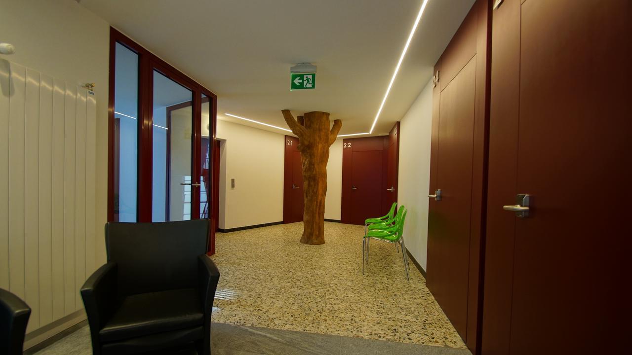 Albergo Porta Verzasca Gordola Exterior photo