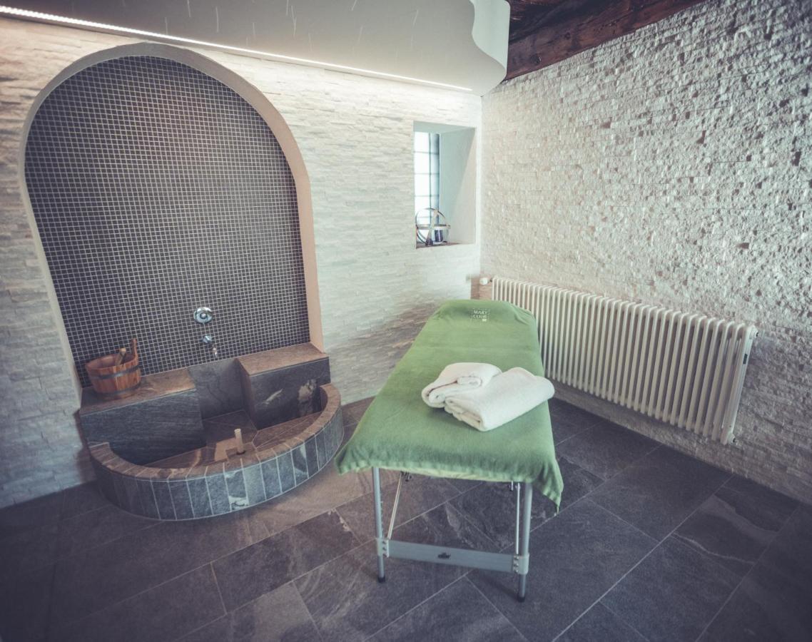 Albergo Porta Verzasca Gordola Exterior photo